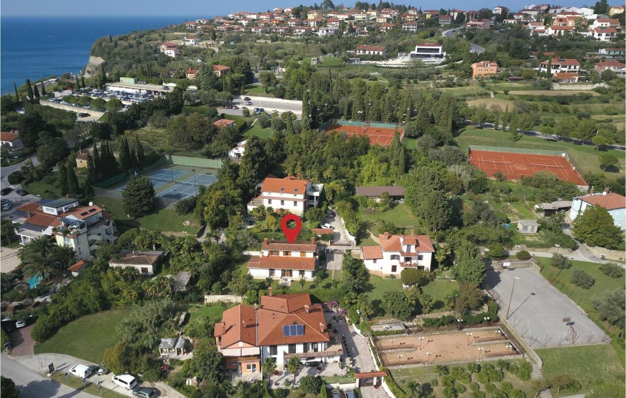 Awesome Apartment In Portoroz With Wifi Экстерьер фото